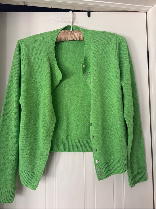 Zara Sweaters - Green Women's Button-Up Sweater Cardigan